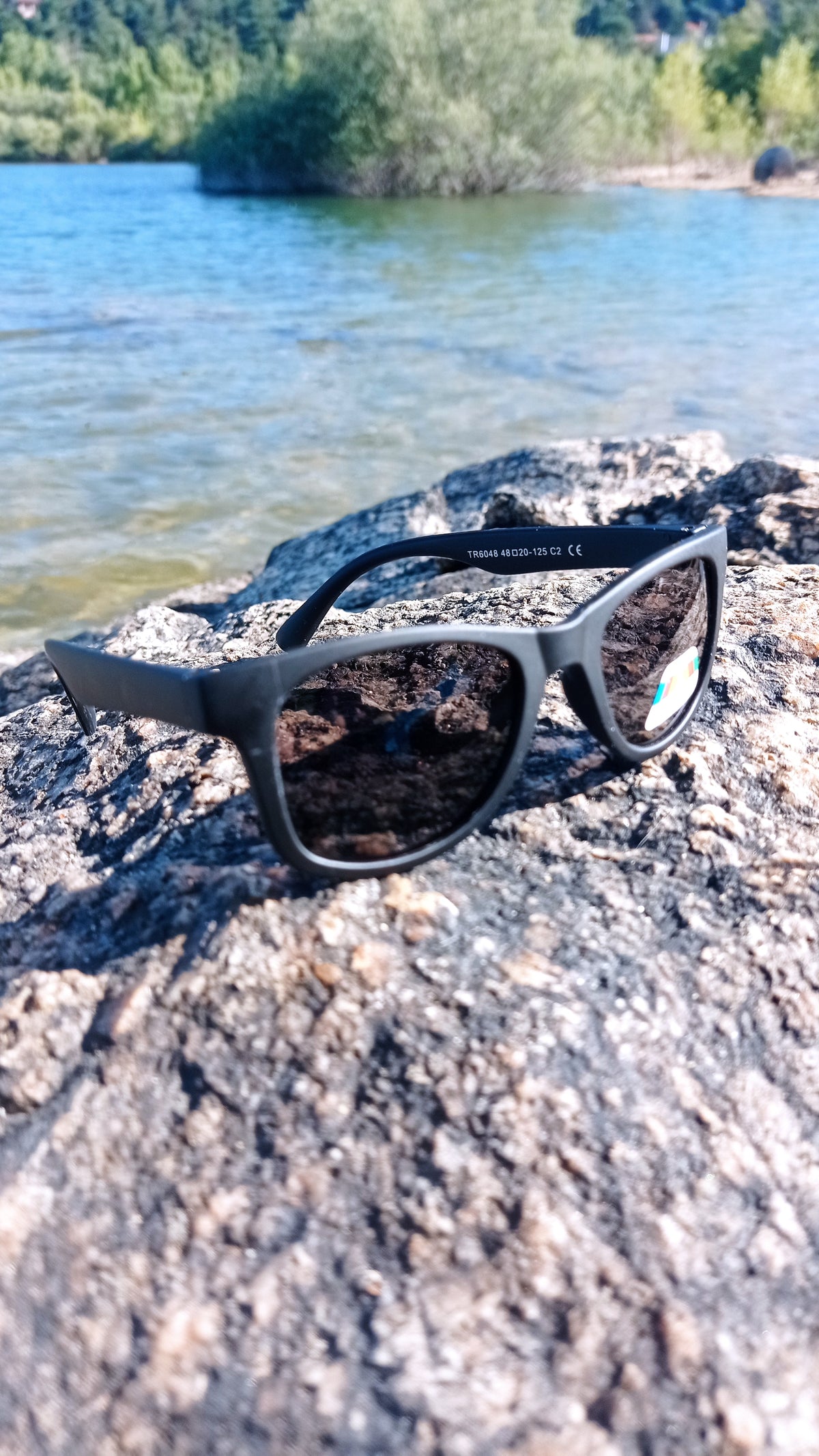 Children's sunglasses in different colours.